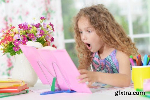 Girls on lesson of art, schoolgirl