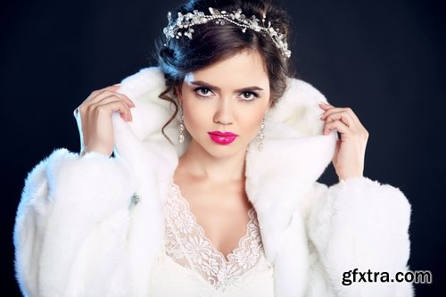 Collection of woman in fur coat fur warm clothing 25 HQ Jpeg