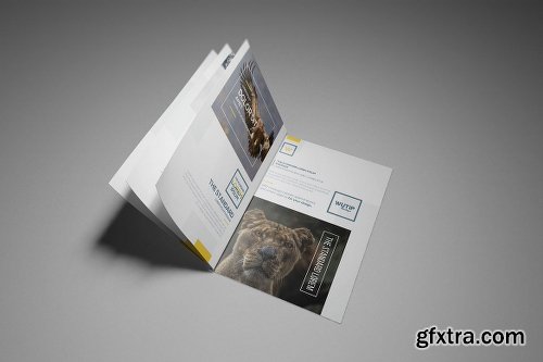 GraphicriverA4/A5 Horizontal Flyer Mockup Bundle 17600854