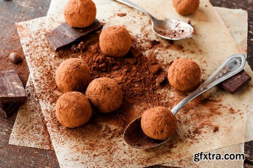 Chocolate truffle 1 - 8 UHQ JPEG