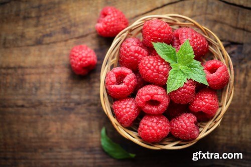 Red and Yellow Raspberries - 17xUHQ JPEG