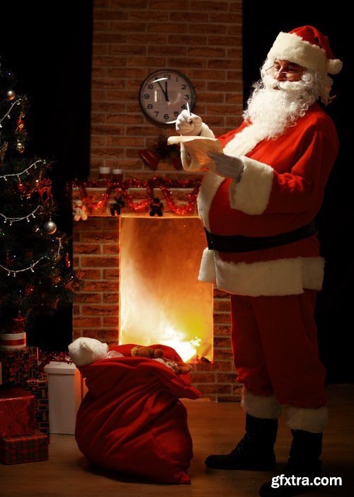 Santa Claus & Christmas Gifts - 16xUHQ JPEG