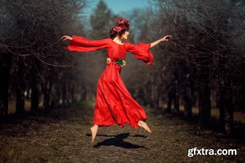 Collection levitation flying hover above the ground woman man girl HQ Jpeg