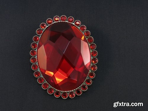 Collection of jewelry jewel gemstone bangle brooch 25 HQ Jpeg