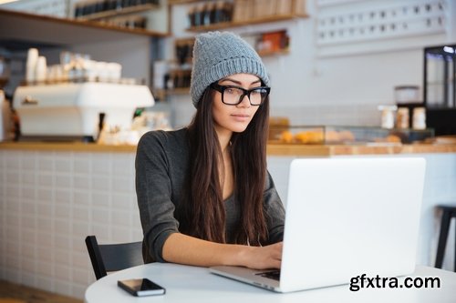 Collection of business woman girl woman working on a laptop computer 25 HQ Jpeg