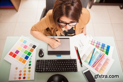 Collection of business woman girl woman working on a laptop computer 25 HQ Jpeg