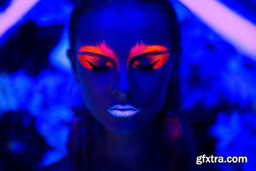 Collection of ultraviolet girl woman in fluorescent paint body painting 25 HQ Jpeg