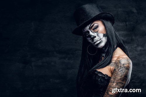 Woman With Skull Make Up - 12xUHQ JPEG