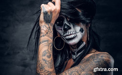Woman With Skull Make Up - 12xUHQ JPEG
