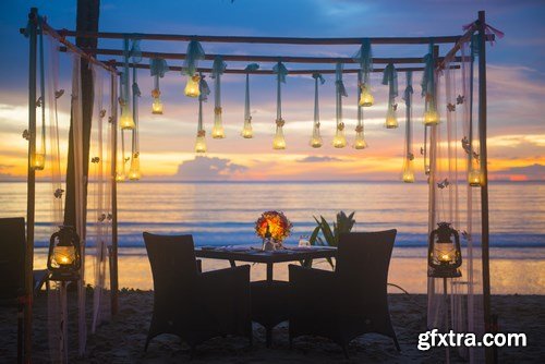 Romantic Dinner on the Ocean Coast - 11xUHQ JPEG