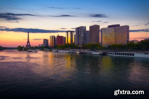 Quartier de la defense - Paris, 21xUHQ JPEG Photo Stock