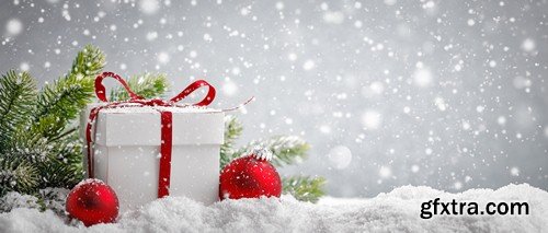 Christmas gift - 8 UHQ JPEG