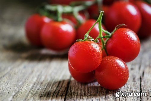 Tasty tomatoes - 47xUHQ JPEG