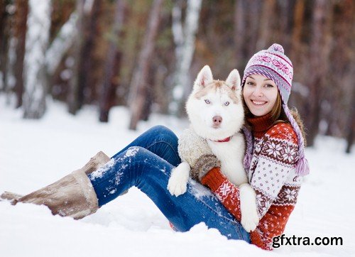 Girl plays with a Husky - 14 UHQ JPEG