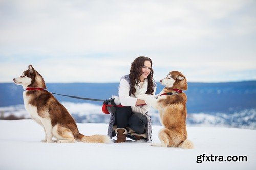 Girl plays with a Husky - 14 UHQ JPEG