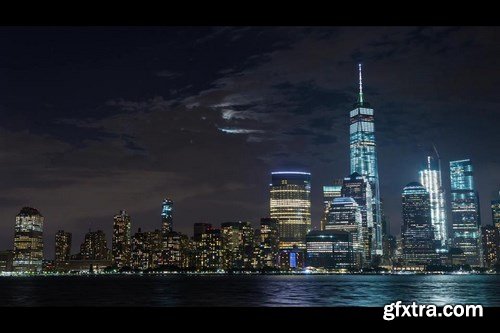 Lower Manhattan with Moon Rise New York City - Stock Footage