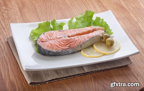 Raw salmon filet, stake and sushi - 83xUHQ JPEG