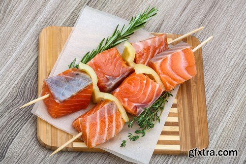 Raw salmon filet, stake and sushi - 83xUHQ JPEG