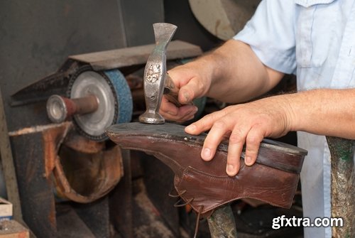 Collection shoemaker cobbler shoe production mestrument 25 HQ Jpeg