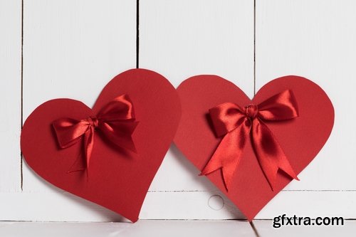 Collection of Valentine\'s Day heart decoration ribbon red paint 25 HQ Jpeg