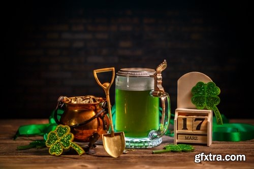 Collection of green beer hops appetizer holiday St. Patrick\'s Day 25 HQ Jpeg