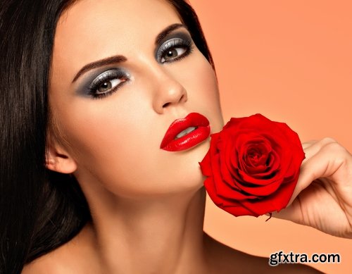 Collection of a beautiful woman\'s face with flowers makeup lips eyes smile 25 HQ Jpeg