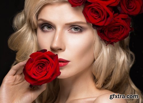 Collection of a beautiful woman\'s face with flowers makeup lips eyes smile 25 HQ Jpeg