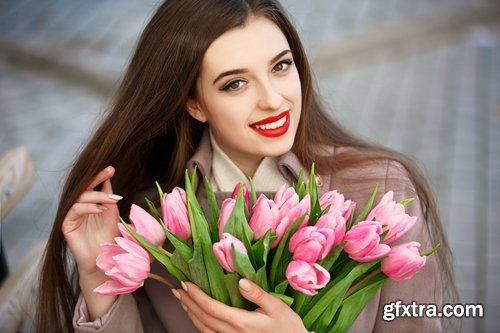 Collection of woman with tulip Mother\'s Day Women\'s Day flowers 25 HQ Jpeg