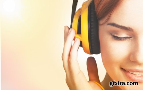 Collection of woman listening to music headphones amusement 25 HQ Jpeg