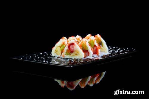 Sashimi and sushi set, 15 x UHQ JPEG