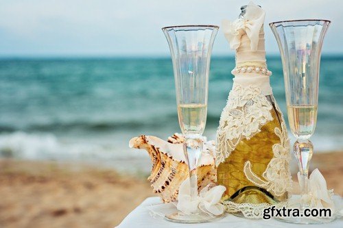 Bottle of champagne on the sand - 8 UHQ JPEG