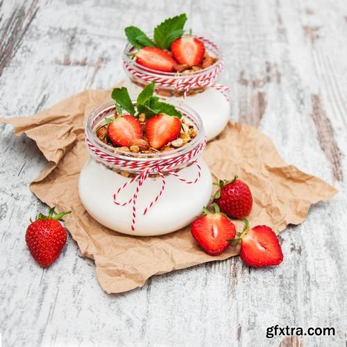 Yogurt with Strawberries