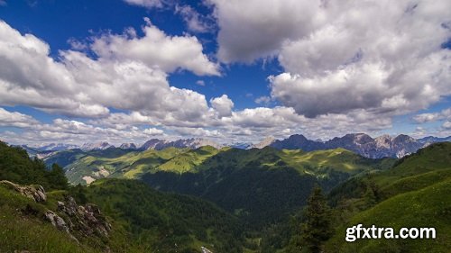 Time lapse of alps mountain chain wth clouds 4k