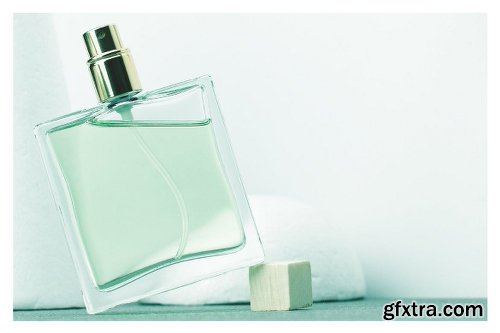 Perfume Mockup