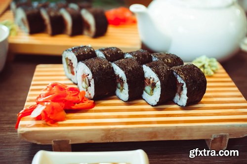 Photos - Appetizing Sushi Set 30