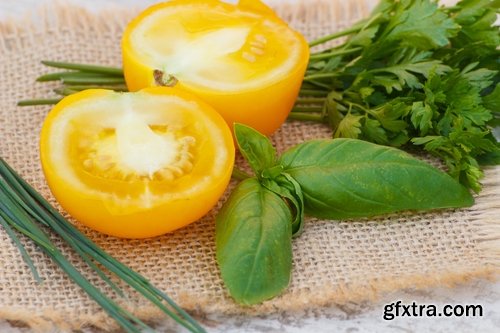 Yellow tomato vegetable 25 HQ Jpeg