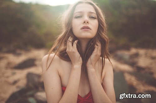 Julia Trotti The Essentials Kit: Film Back Light LR Presets