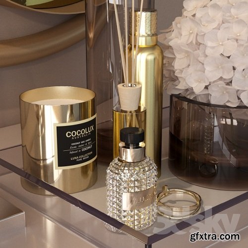 Decorative set in gold for the dressing table