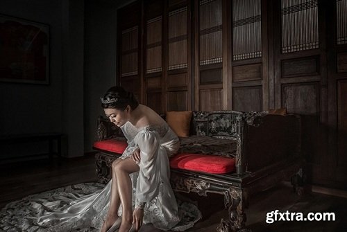 Creative Ways to Pre-Wedding Lighting Techniques by Johnson Wee