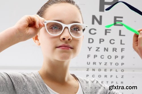 Glasses optometrist poor eyesight eye treatment 25 HQ Jpeg