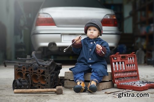 Baby mechanic body shop car repair bicycle tool breakage fault 25 HQ Jpeg