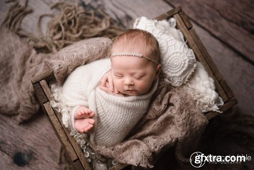 Themilkyway - 2017 Newborn Retreat - ??Bianca Hubble Photography