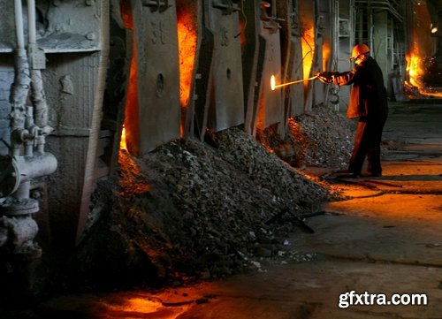 Steelmaker metallurgical blast furnace melting metal factory factory worker 25 HQ Jpeg