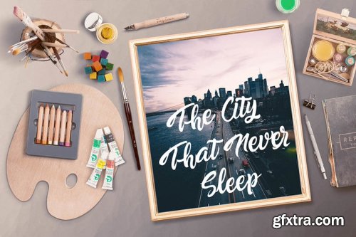 Newyork Script Font