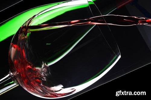 Wine still life red and white grape garnet glass barrel 2-25 HQ Jpeg