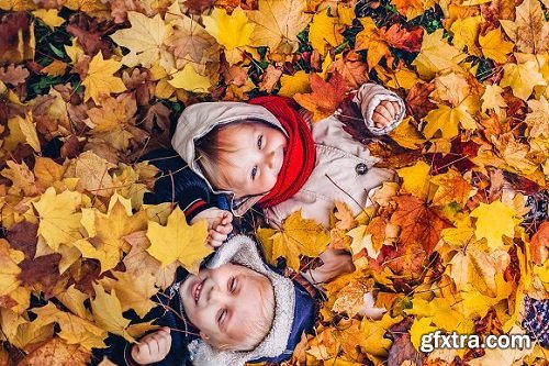 LOU & MARKS - AUTUMN DESKTOP PRESETS