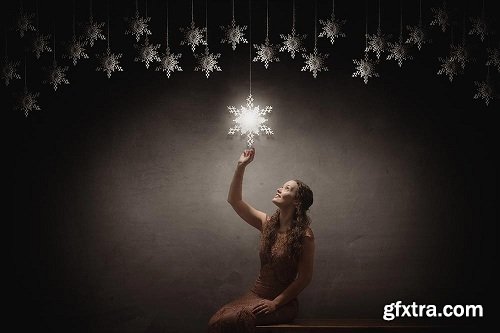 Fine Art Festive Photo: Winter Portraits in the Studio with Gavin Hoey