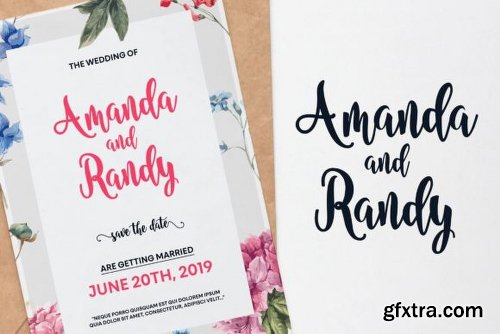 Nanda Script Font