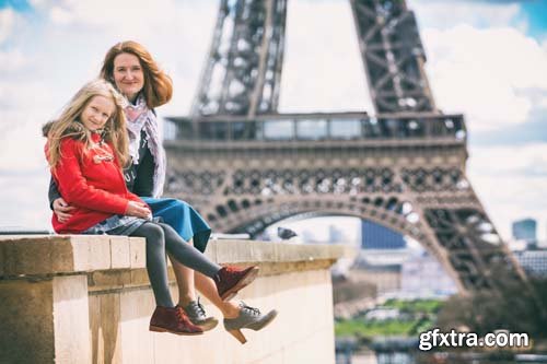 Photo - Eiffel Tower - 11xJPGs