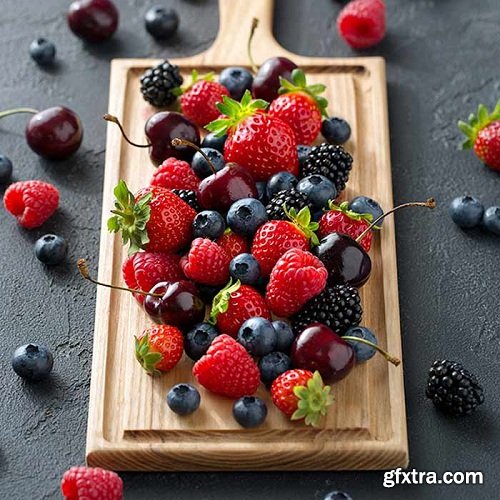 Karl Taylor Photography - Food Photography: Berries on a wooden board